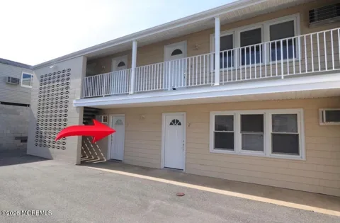1804 Grand Central Avenue #201