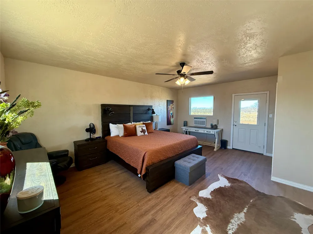 258 County Road 206 Ovalo, TX 79541