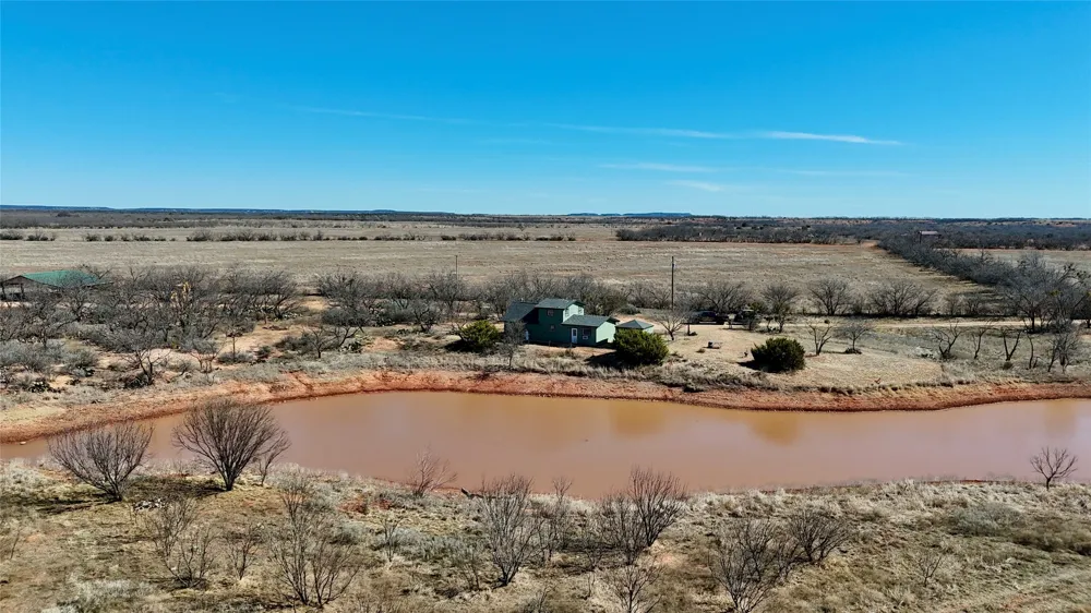 258 County Road 206 Ovalo, TX 79541