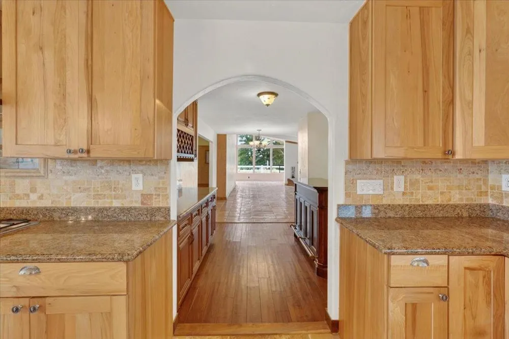 260 Giberson Road Moss Landing, CA 95039