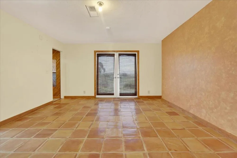260 Giberson Road Moss Landing, CA 95039