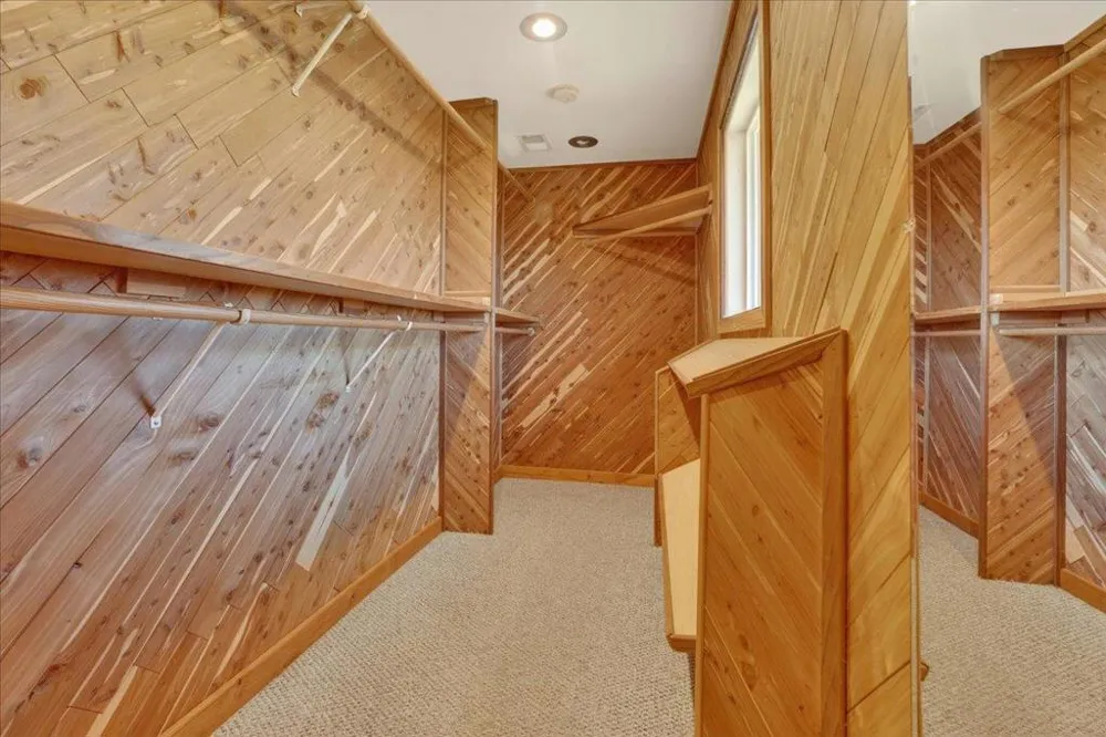 260 Giberson Road Moss Landing, CA 95039