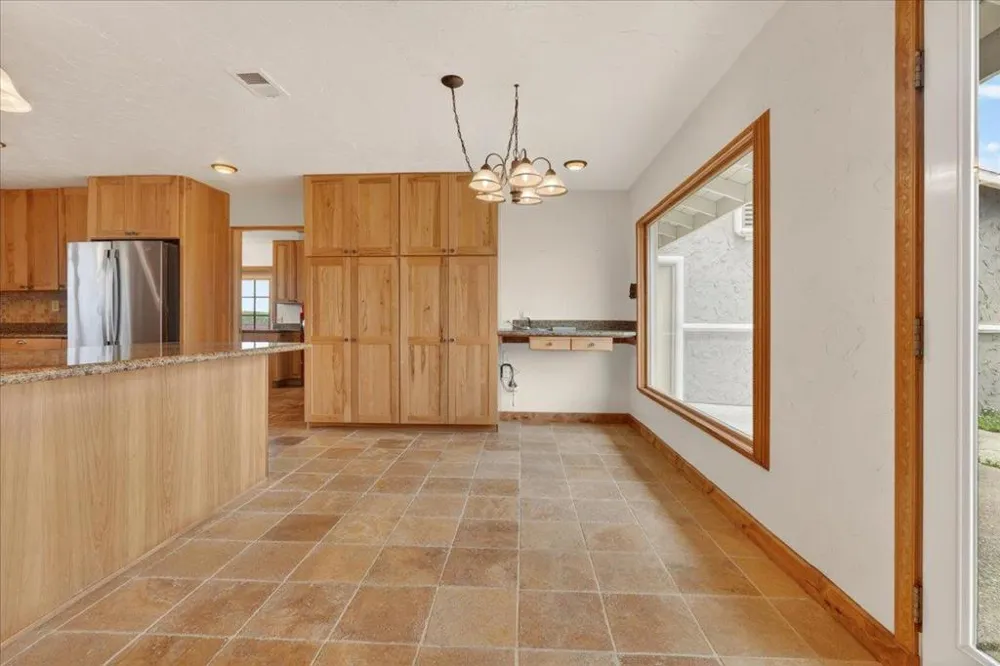 260 Giberson Road Moss Landing, CA 95039