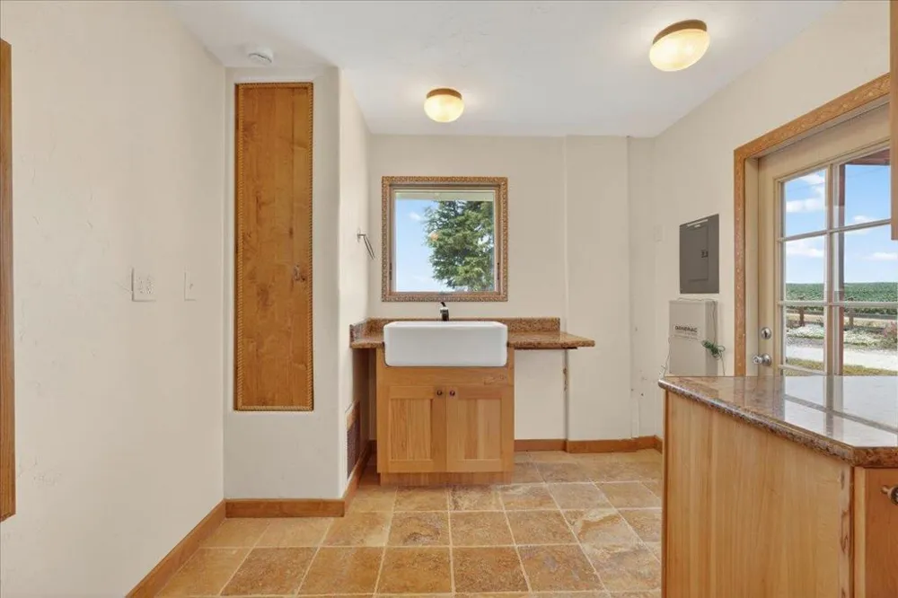260 Giberson Road Moss Landing, CA 95039