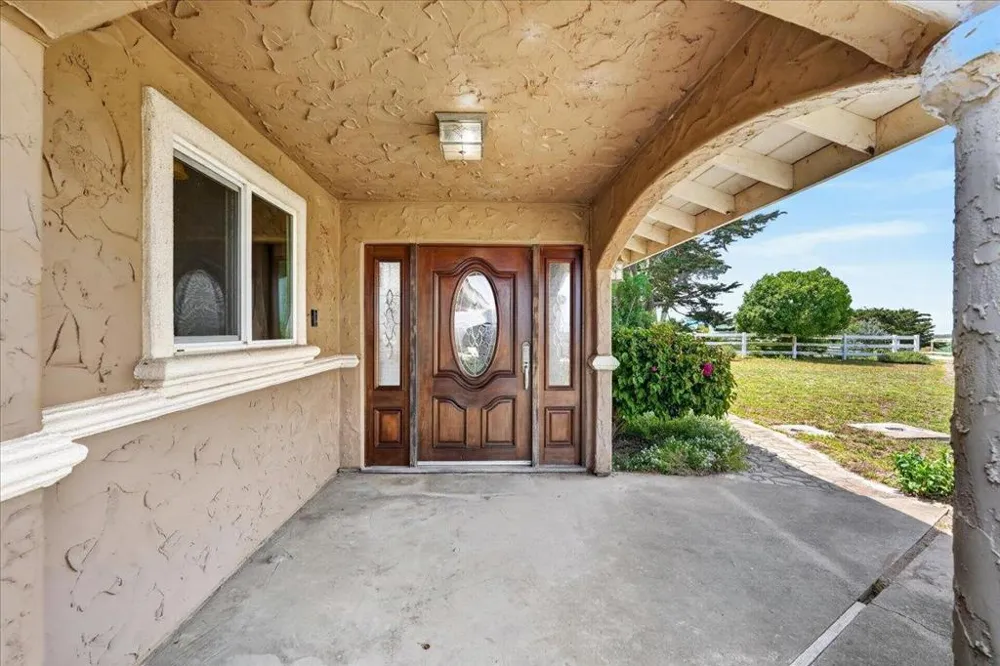 260 Giberson Road Moss Landing, CA 95039
