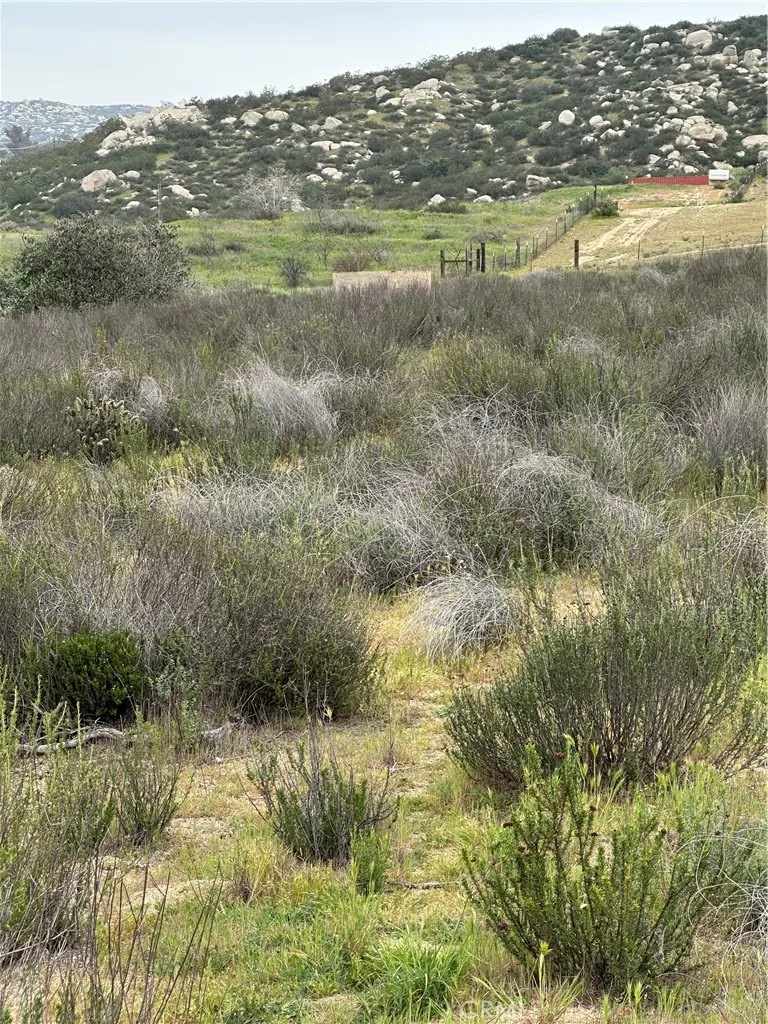 Sage & Villegas Road Hemet, CA 92544