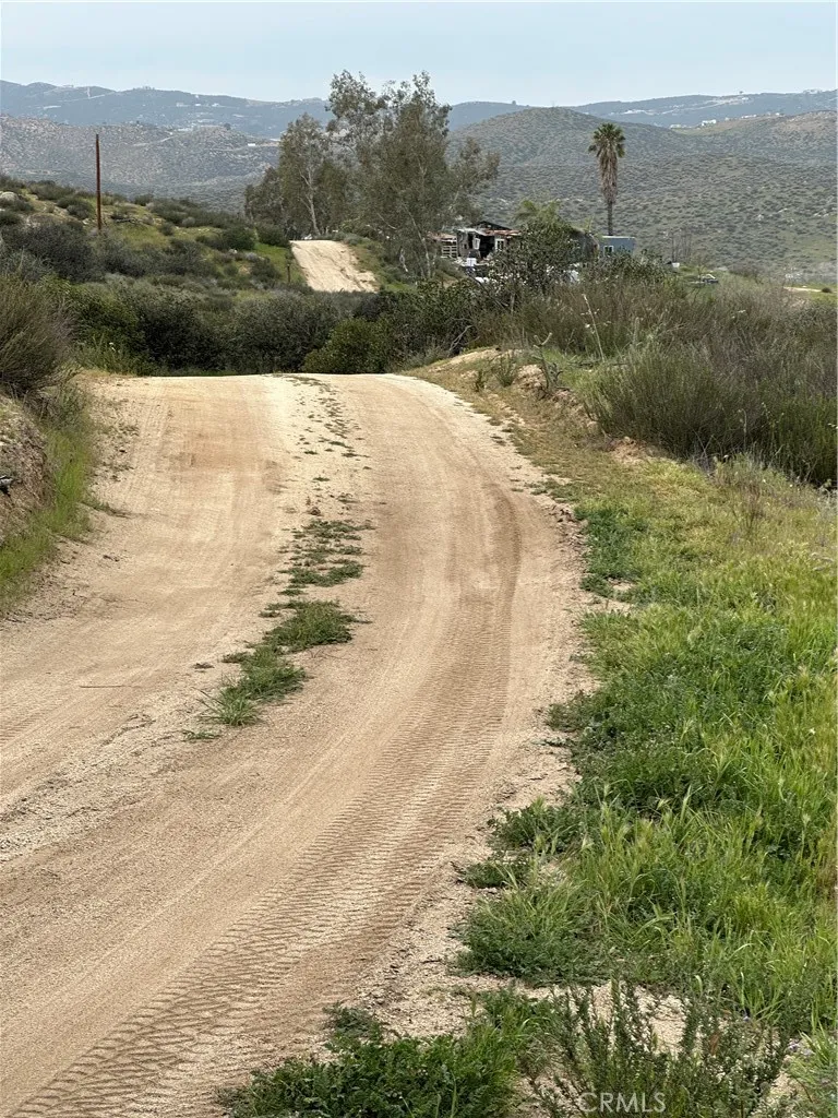 Sage & Villegas Road Hemet, CA 92544