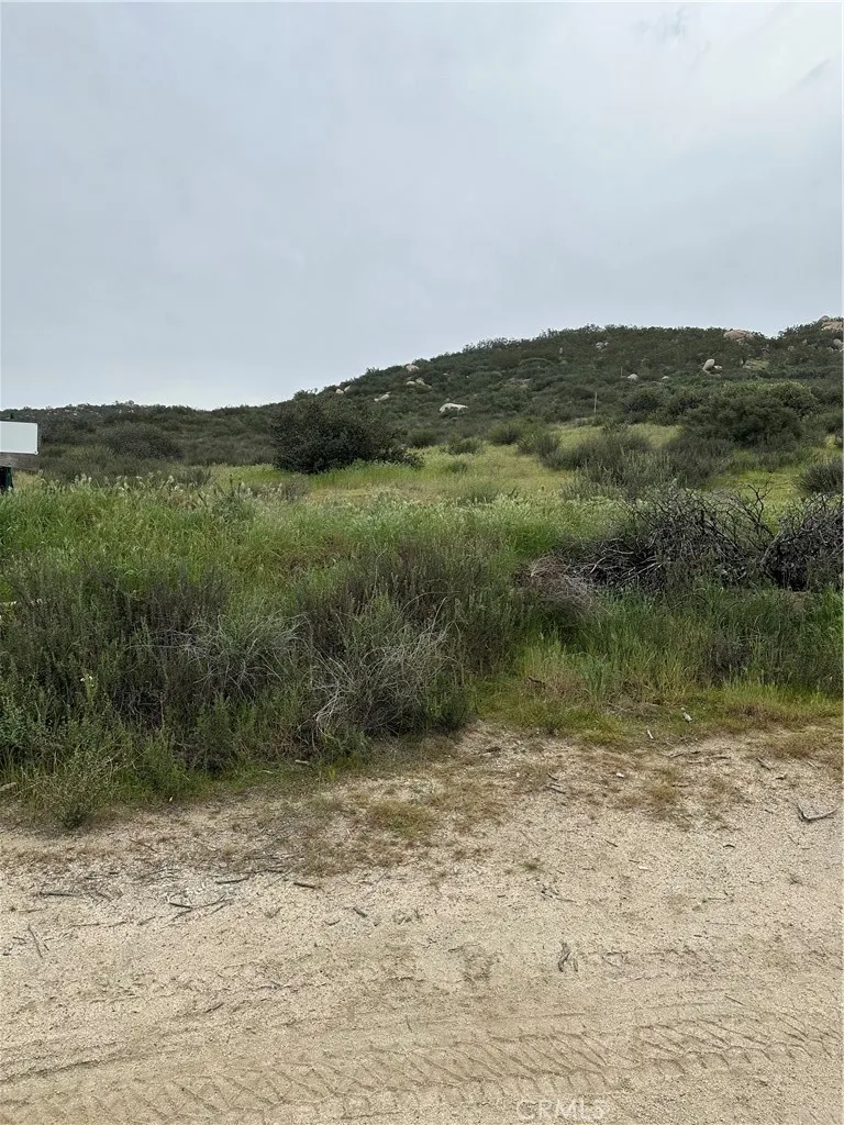 Sage & Villegas Road Hemet, CA 92544