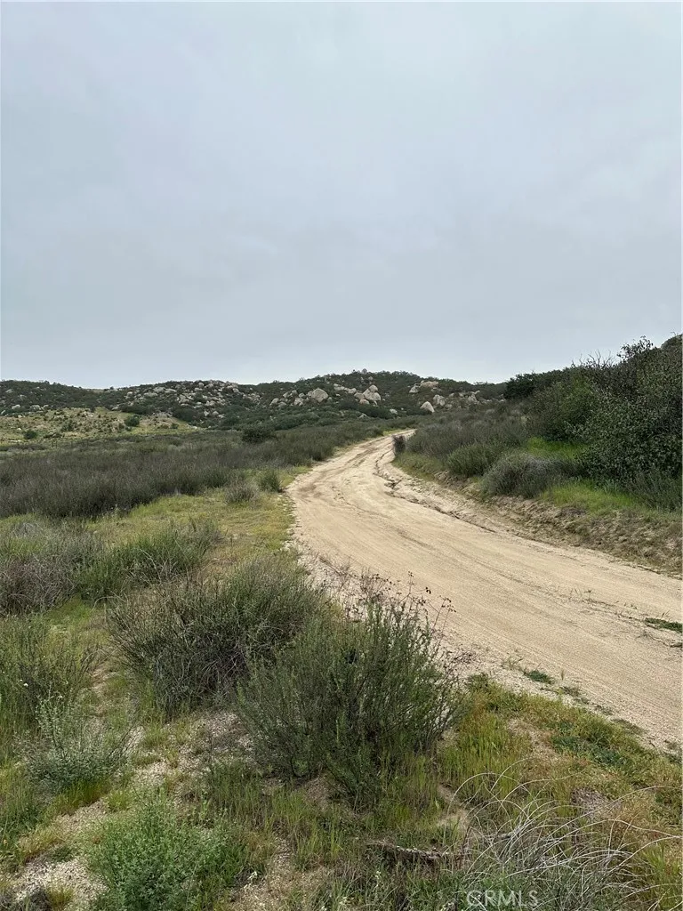Sage & Villegas Road Hemet, CA 92544