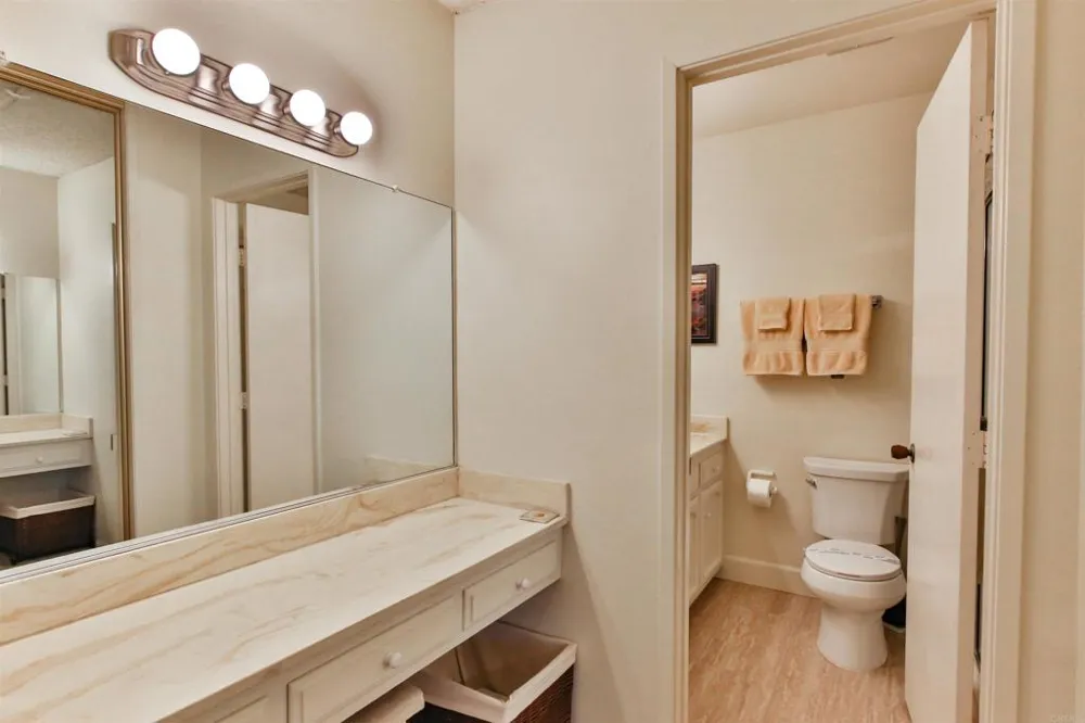 1068 Isabella Avenue Coronado, CA 92118