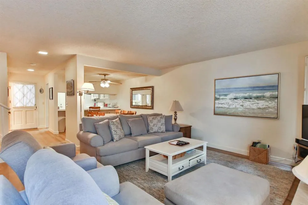 1068 Isabella Avenue Coronado, CA 92118