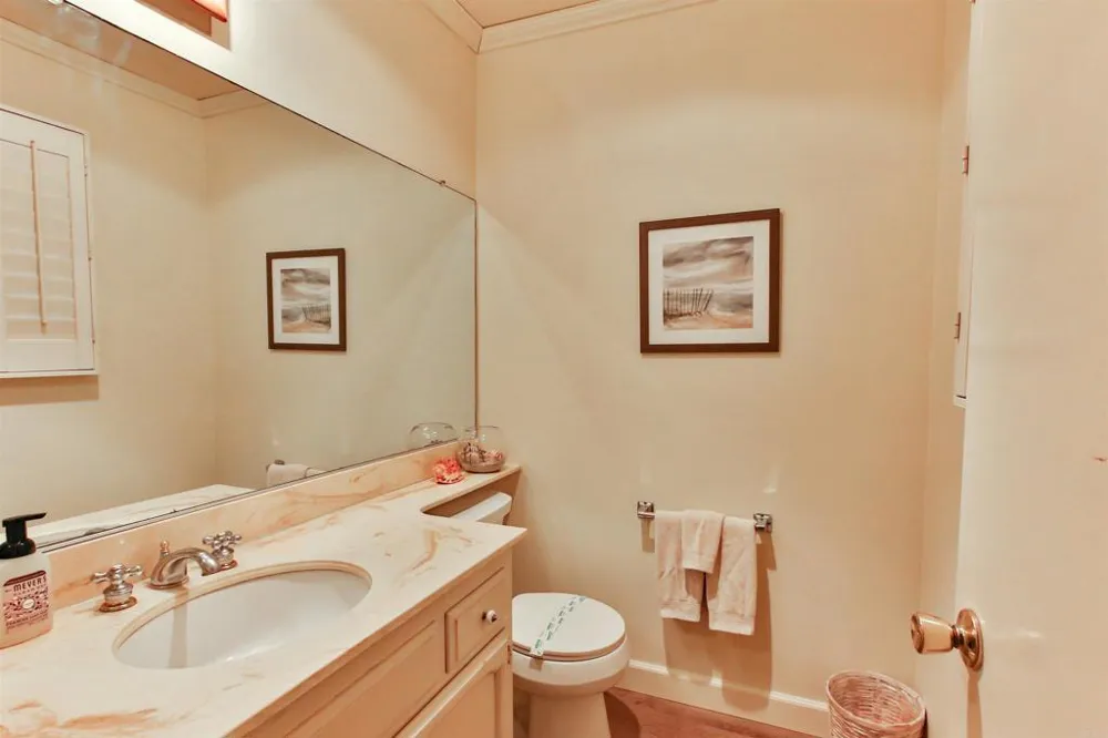 1068 Isabella Avenue Coronado, CA 92118