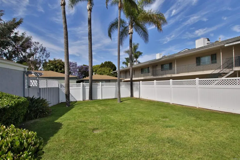 1068 Isabella Avenue Coronado, CA 92118