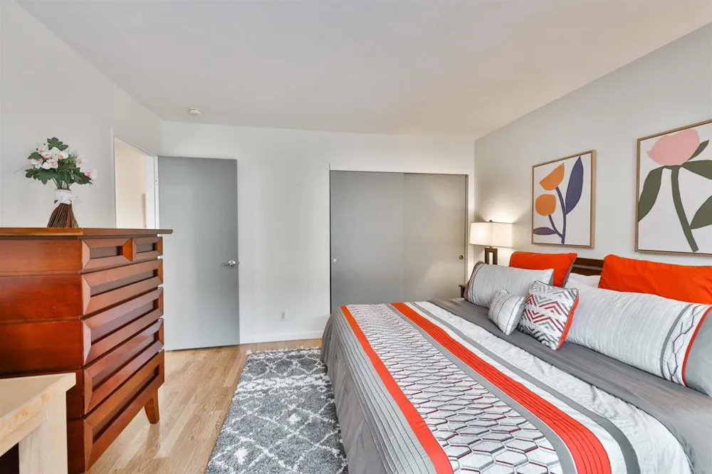 850 C AVENUE #4 Coronado, CA 92118