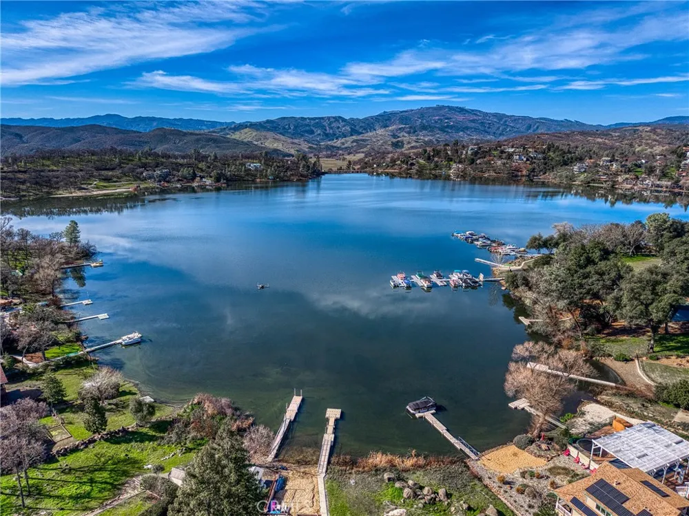 18954 Deer Hill Road Hidden Valley Lake, CA 95467