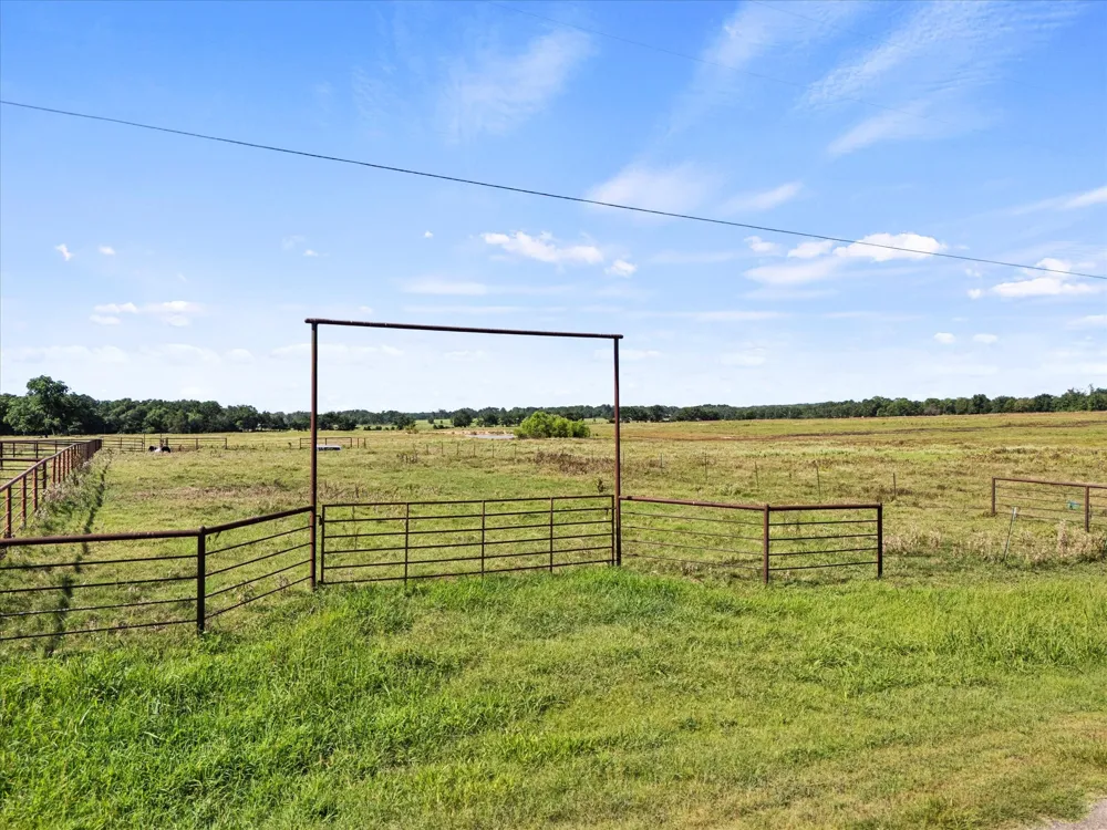 VZ CR 4607 Ben Wheeler, TX 75754