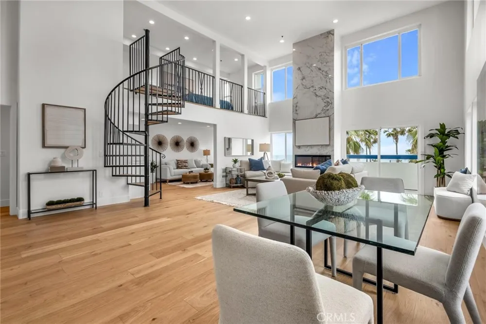 200 S Catalina Avenue #403 Redondo Beach, CA 90277