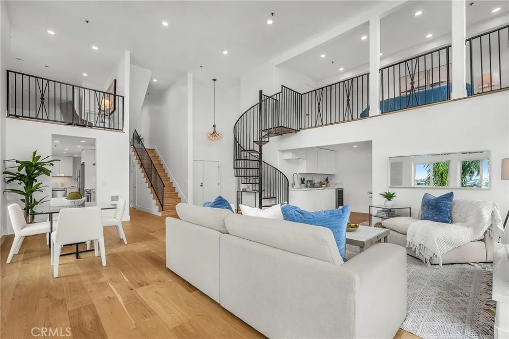 200 S Catalina Avenue #403 Redondo Beach, CA 90277