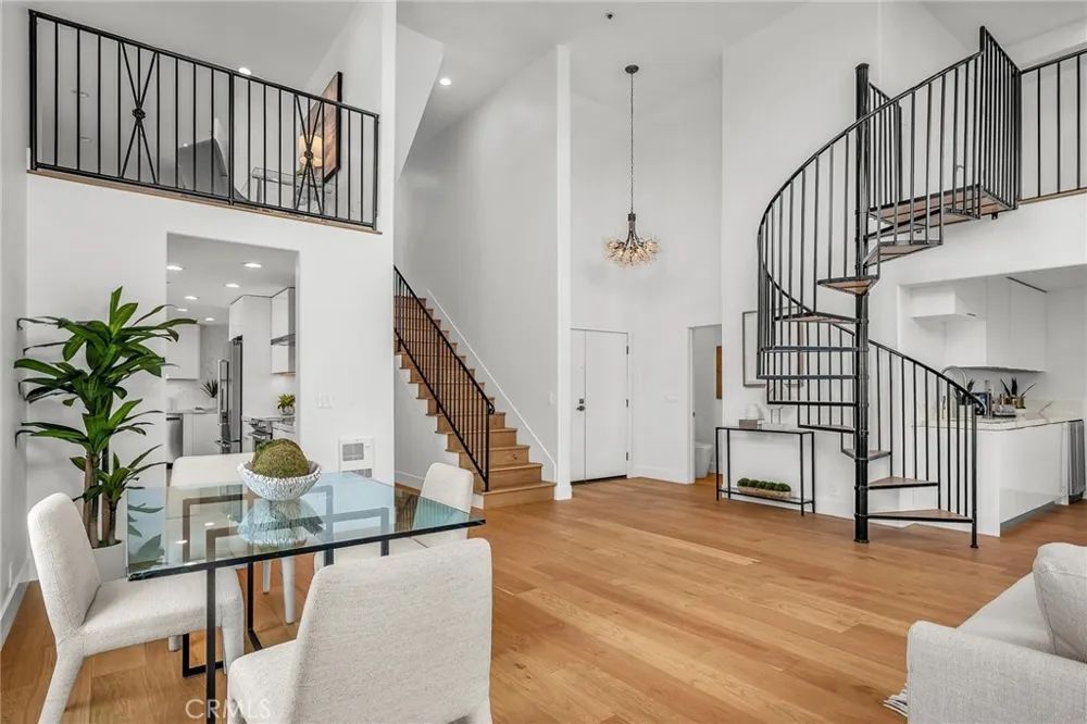 200 S Catalina Avenue #403 Redondo Beach, CA 90277