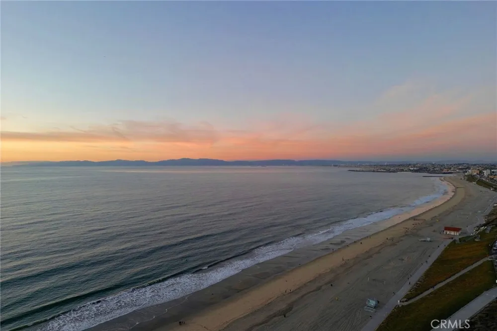 200 S Catalina Avenue #403 Redondo Beach, CA 90277