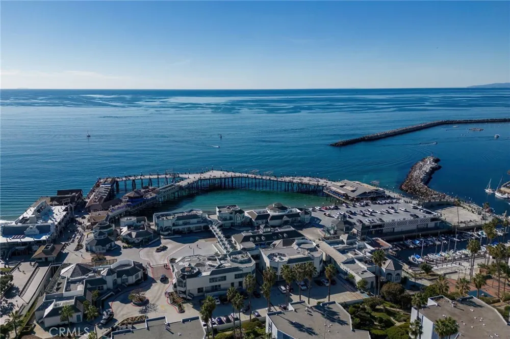200 S Catalina Avenue #403 Redondo Beach, CA 90277