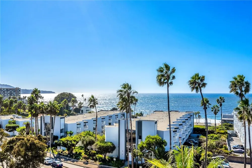 200 S Catalina Avenue #403 Redondo Beach, CA 90277