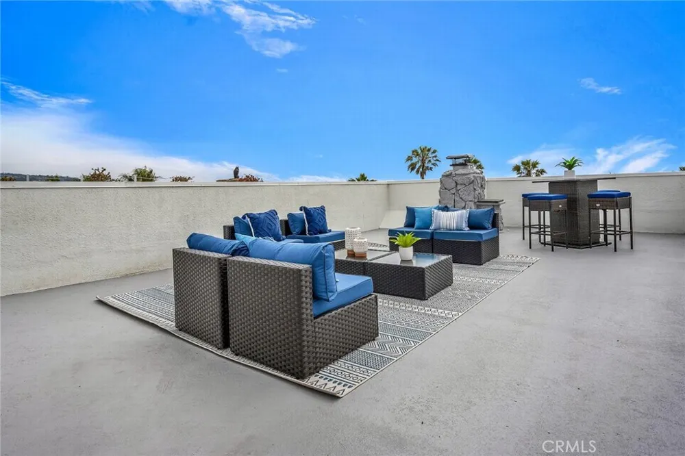 200 S Catalina Avenue #403 Redondo Beach, CA 90277
