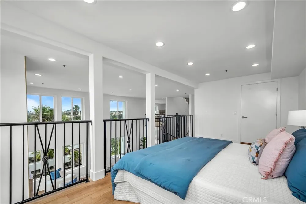 200 S Catalina Avenue #403 Redondo Beach, CA 90277