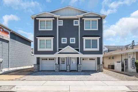 1503 Grand Central Avenue #2