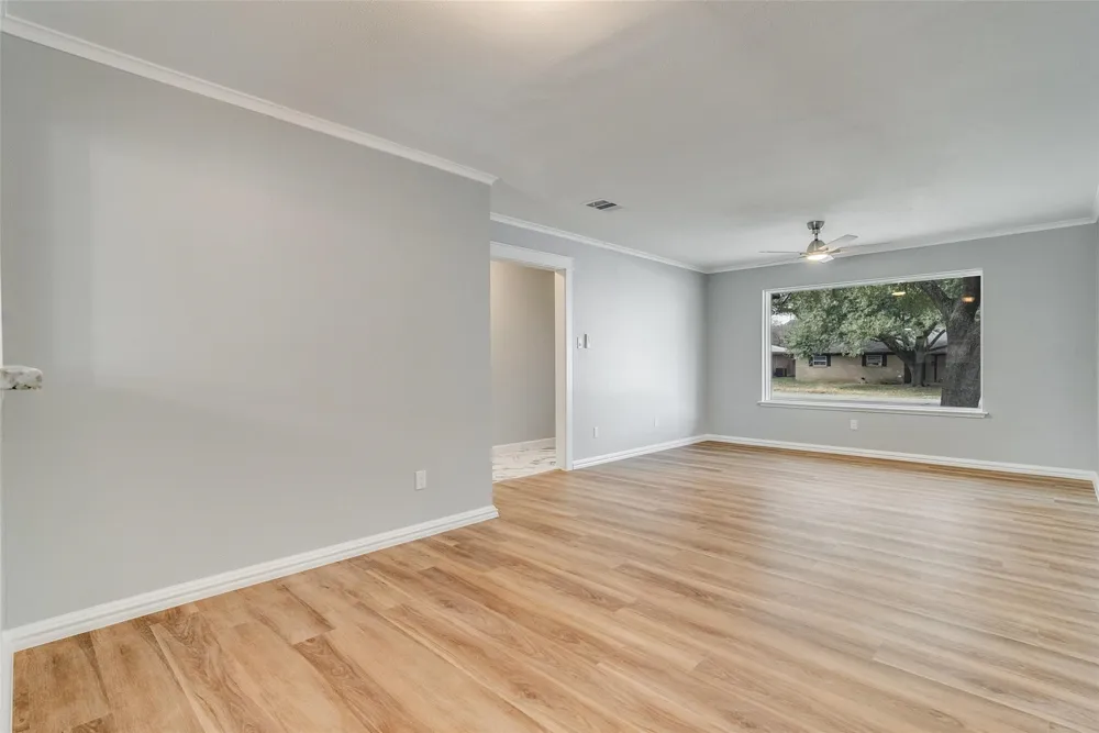 5113 South Drive Fort Worth, TX 76132