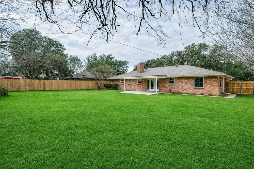 5113 South Drive Fort Worth, TX 76132