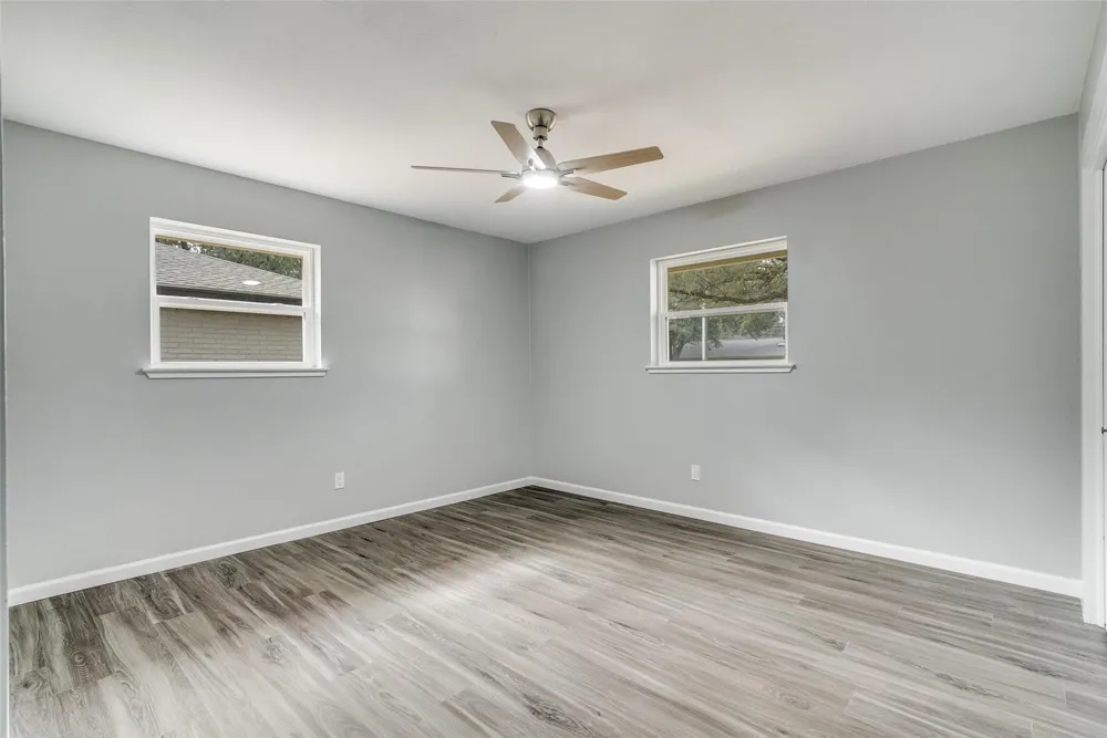 5113 South Drive Fort Worth, TX 76132