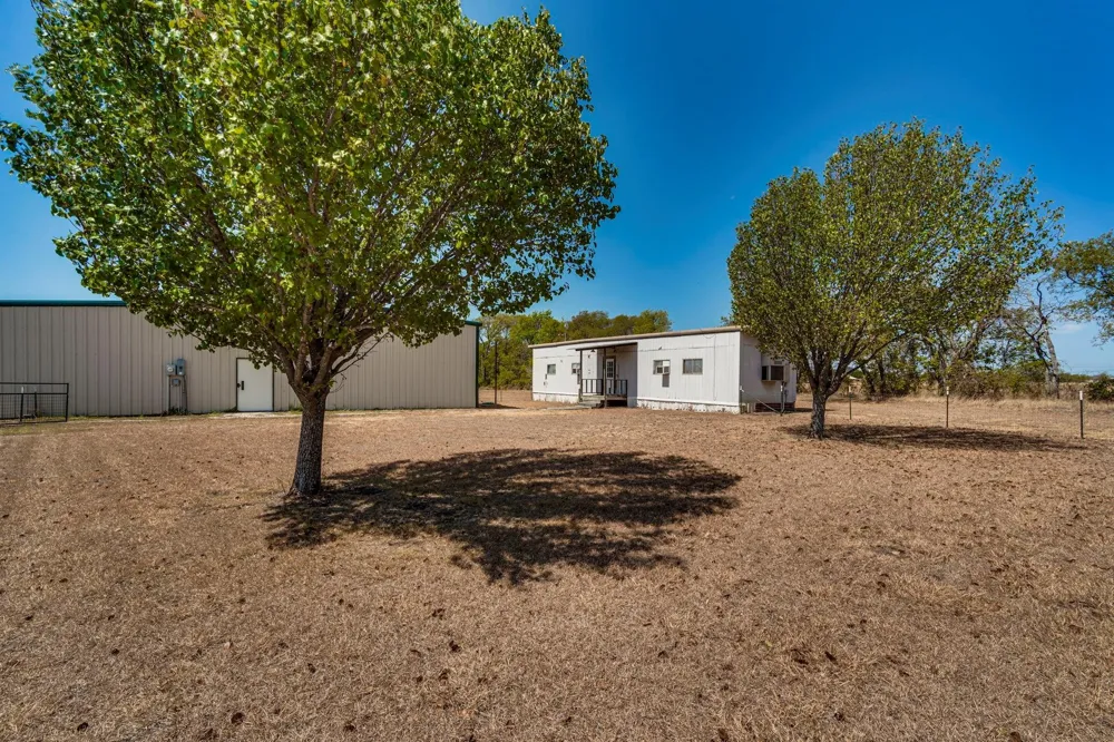 4031 Greathouse Road Waxahachie, TX 75167