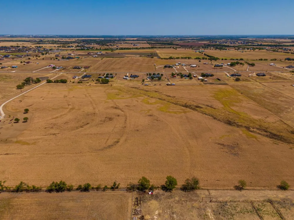 4031 Greathouse Road Waxahachie, TX 75167