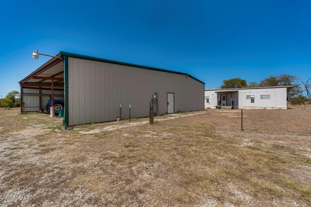 4031 Greathouse Road Waxahachie, TX 75167