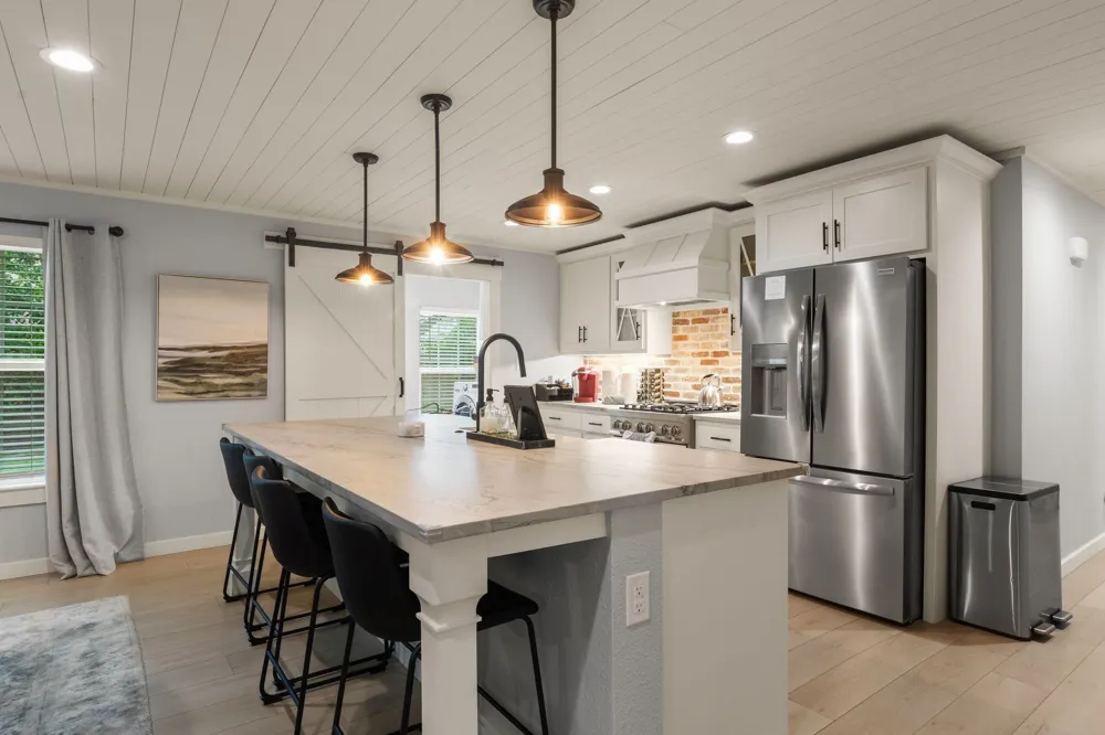 408 E Liberty Street Pilot Point, TX 76258
