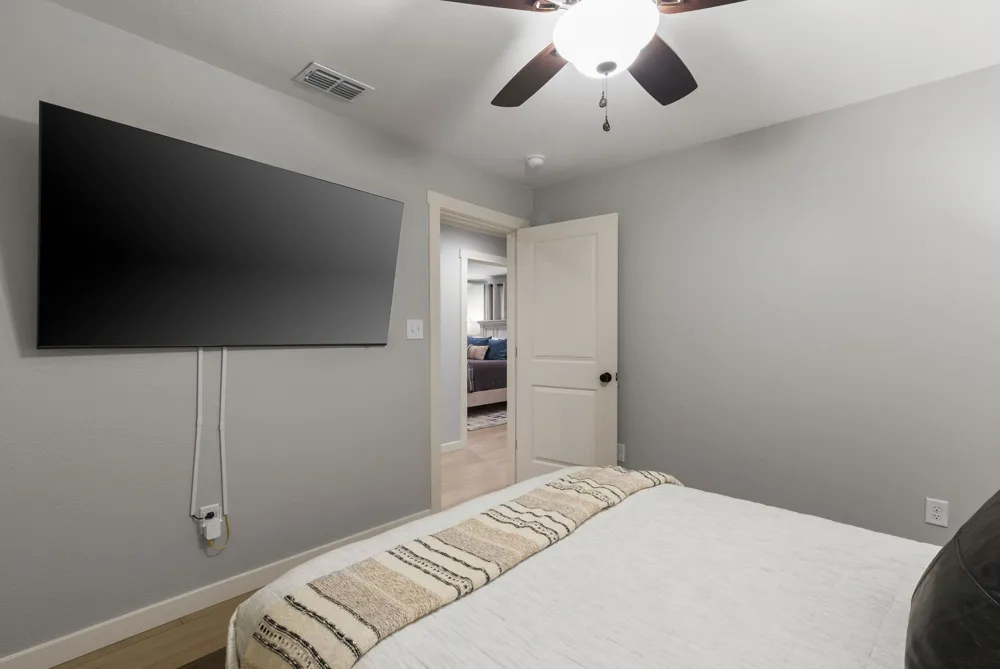 408 E Liberty Street Pilot Point, TX 76258
