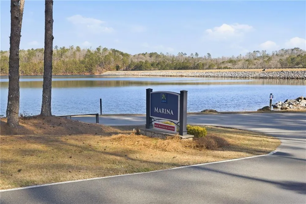 285 Hillside Drive Waleska, GA 30183