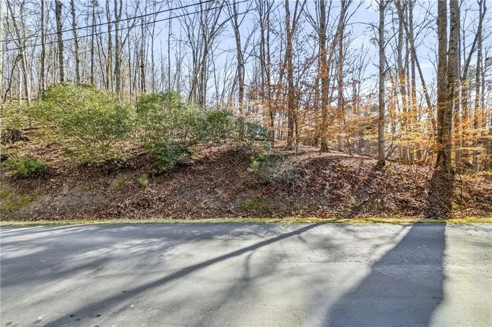 285 Hillside Drive Waleska, GA 30183
