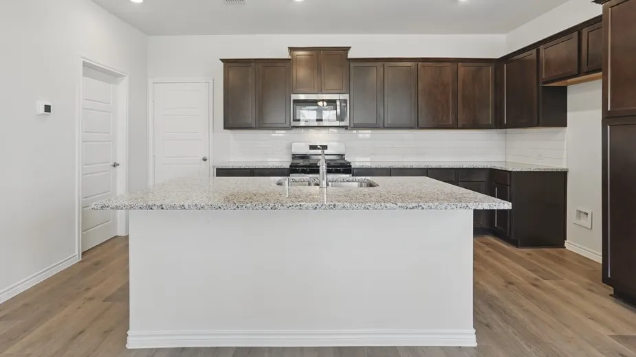 1916 Hellams Lane Royse City, TX 75189