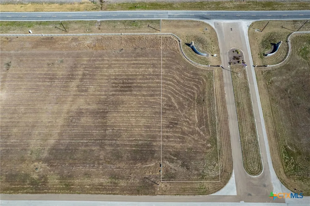 54 Redfish Retreat Drive Port Lavaca, TX 77979