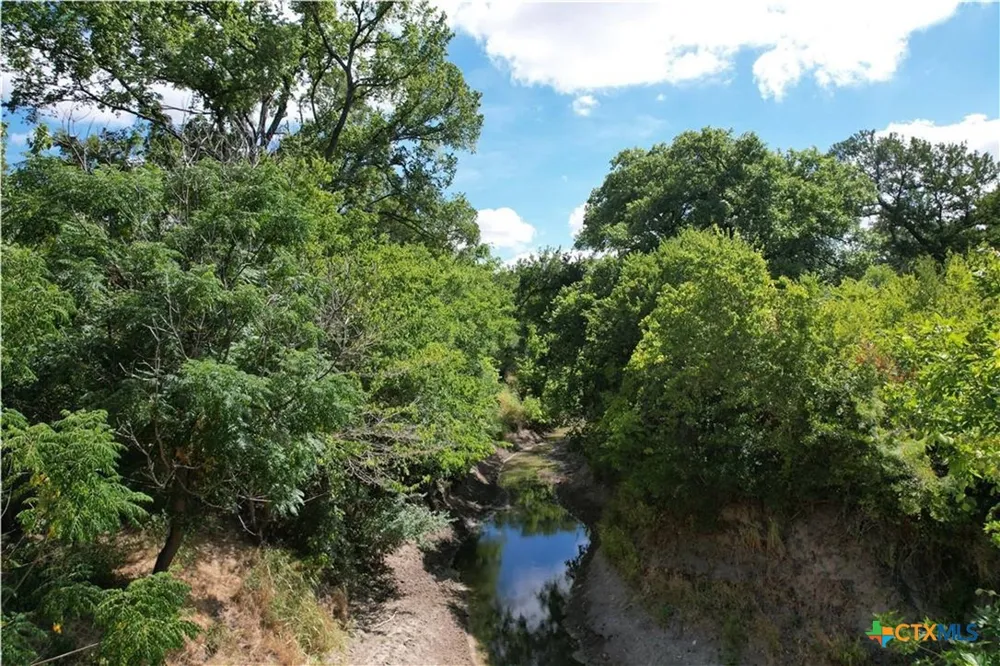 15010 Rosanky Road Holland, TX 76534