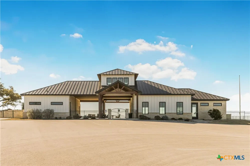48 Inksview Lane Kingsland, TX 78639