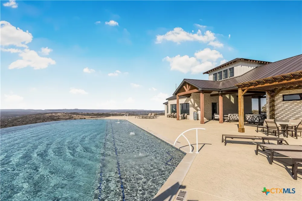 48 Inksview Lane Kingsland, TX 78639