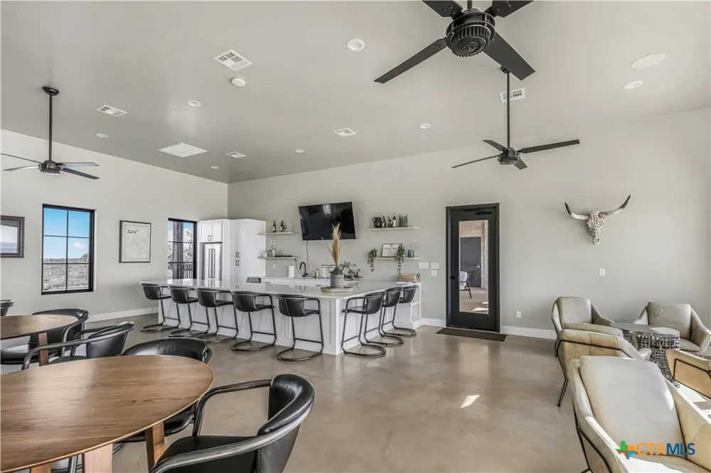 48 Inksview Lane Kingsland, TX 78639