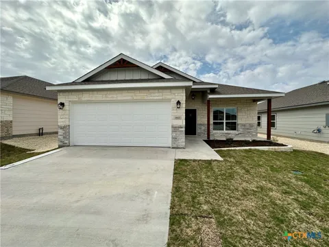 1607 Sideoats Lane