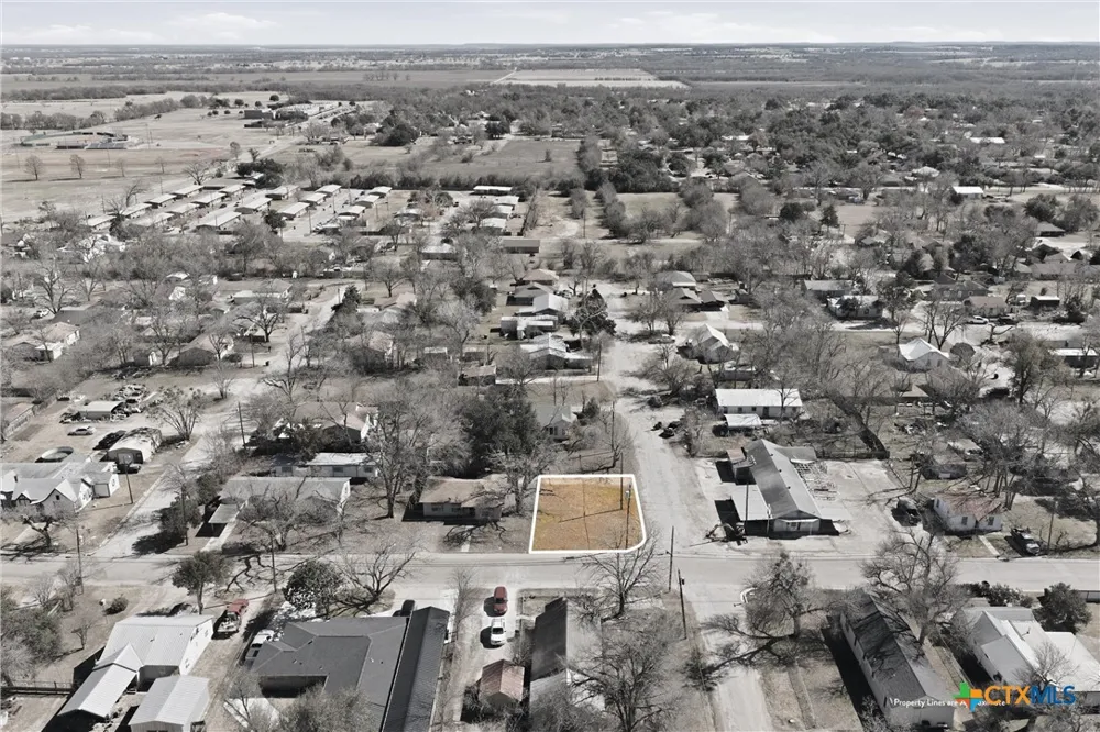1811 Fannin Avenue Cameron, TX 76520