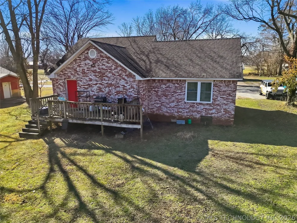 1627 S Locust Avenue Westville, OK 74965