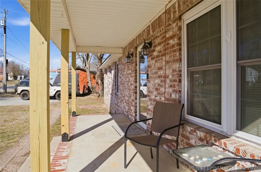 1627 S Locust Avenue Westville, OK 74965