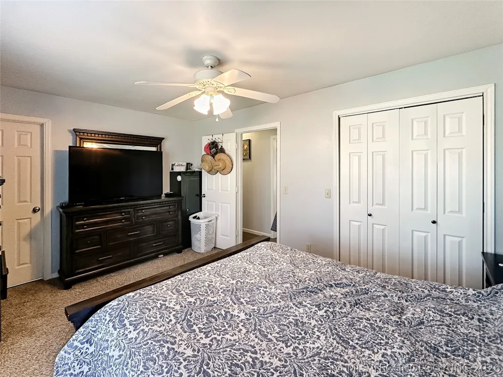 1627 S Locust Avenue Westville, OK 74965